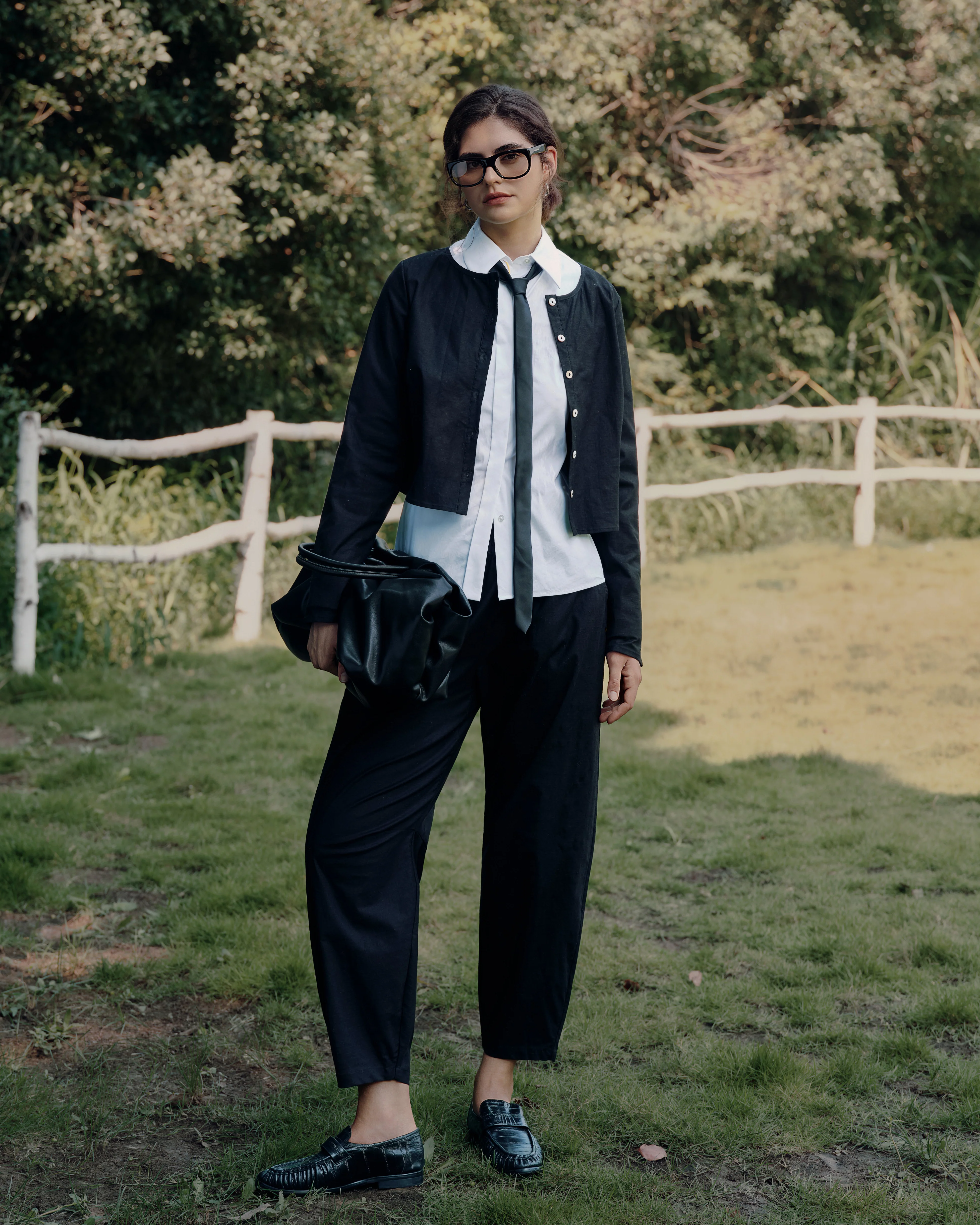 Aella Mid Rise Relaxed Pants - Image 4