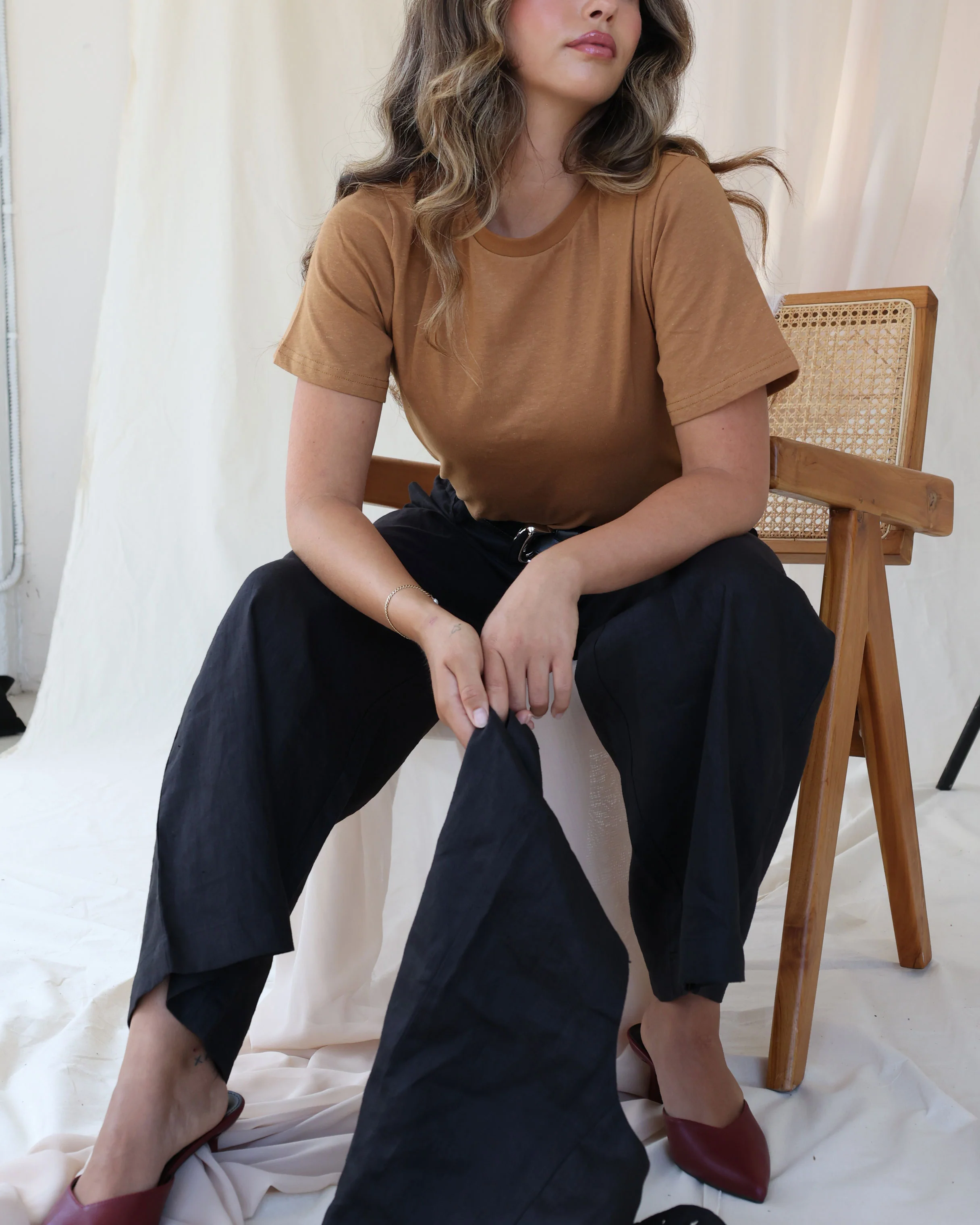 Juana Hemp Neutral T-Shirt - Image 9